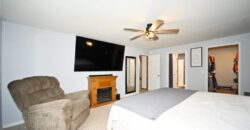 11 Sandy Circle, Dearborn, MO 64439
