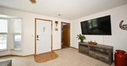 11 Sandy Circle, Dearborn, MO 64439