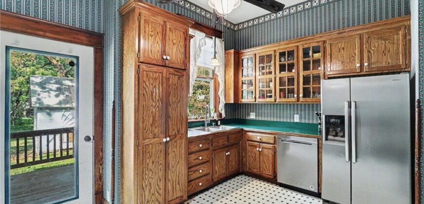 405 Fifth Street, Camden Point, MO 64018