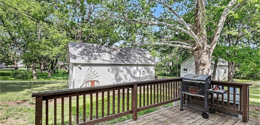 405 Fifth Street, Camden Point, MO 64018