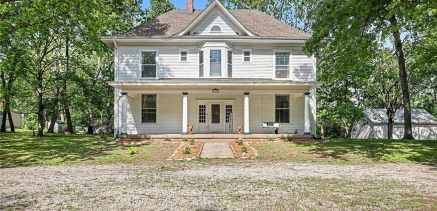 405 Fifth Street, Camden Point, MO 64018