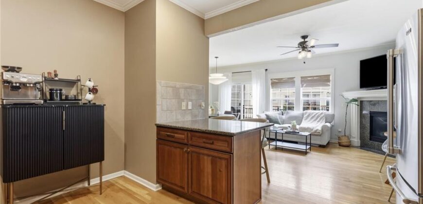 2901 Gentry Park Parkway, North Kansas City, MO 64116