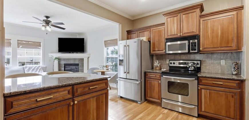 2901 Gentry Park Parkway, North Kansas City, MO 64116