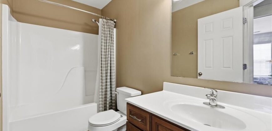 2901 Gentry Park Parkway, North Kansas City, MO 64116