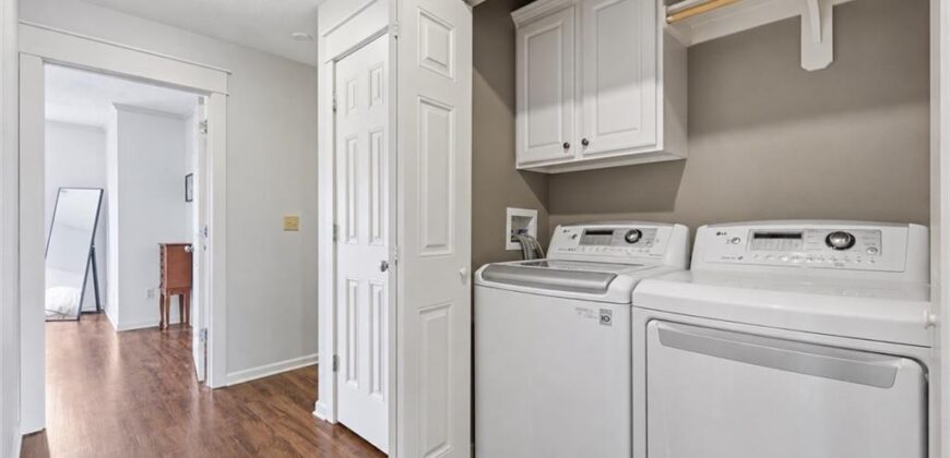 2901 Gentry Park Parkway, North Kansas City, MO 64116