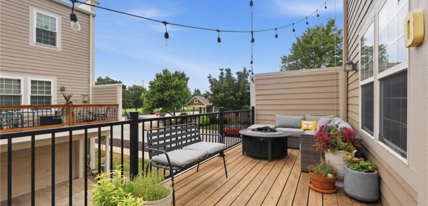 2901 Gentry Park Parkway, North Kansas City, MO 64116