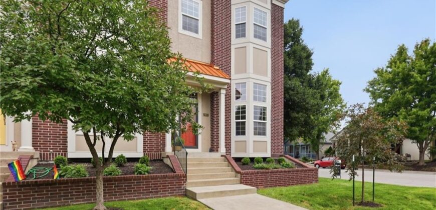 2901 Gentry Park Parkway, North Kansas City, MO 64116