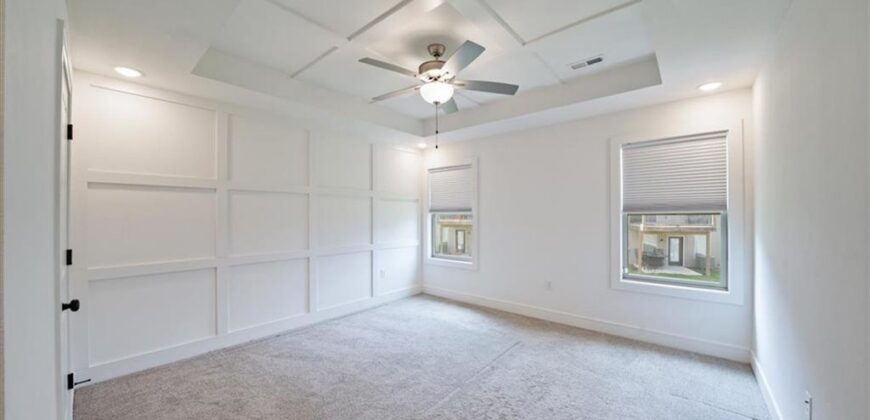 7328 Aaron Street, Parkville, MO 64152