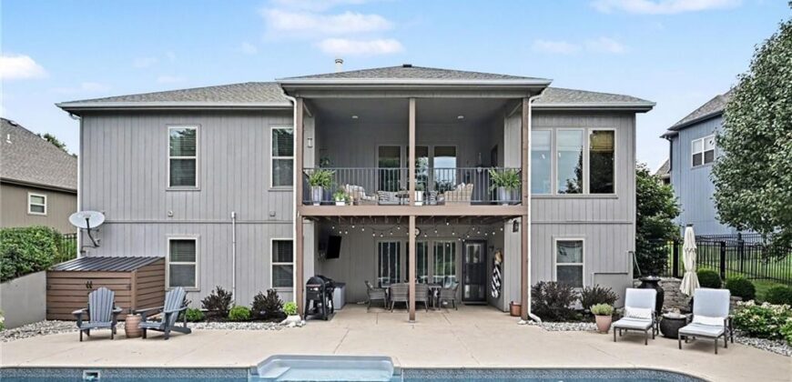 701 Indian Trail Court, Smithville, MO 64089