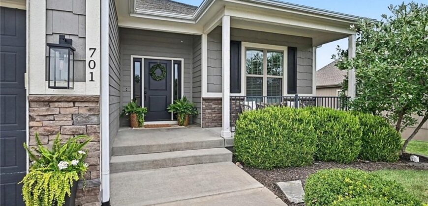 701 Indian Trail Court, Smithville, MO 64089