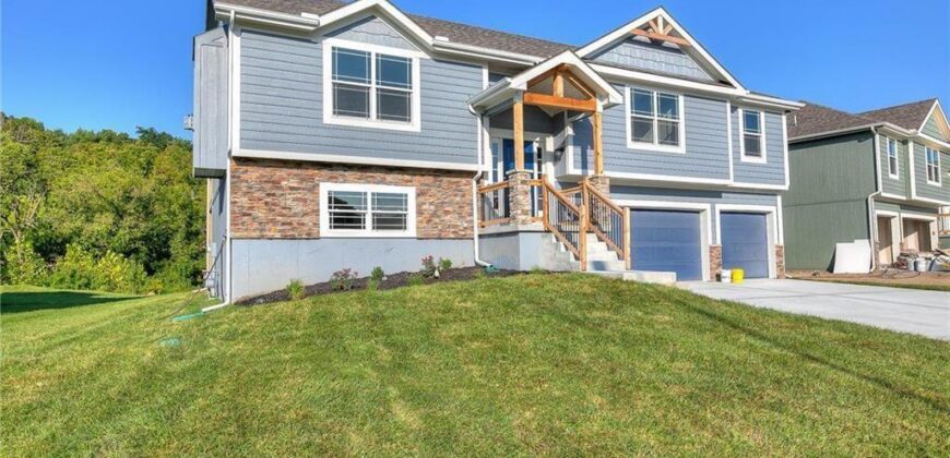 519 Skyview Lane, Liberty, MO 64068