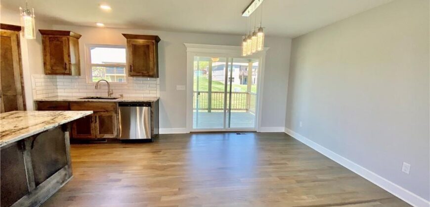 519 Skyview Lane, Liberty, MO 64068