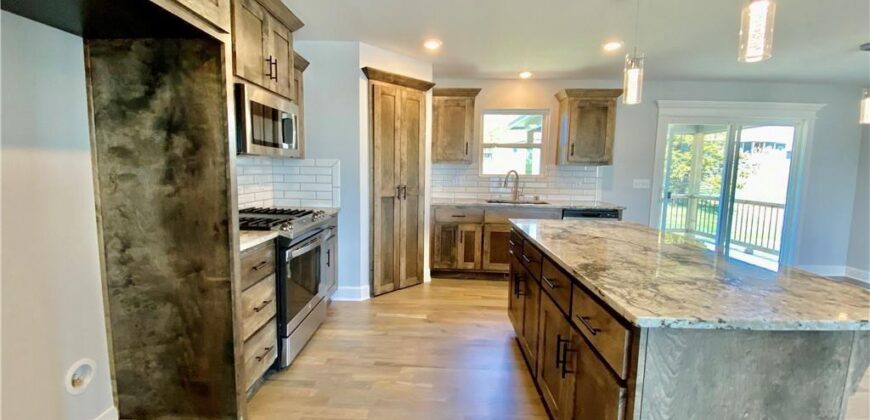 519 Skyview Lane, Liberty, MO 64068