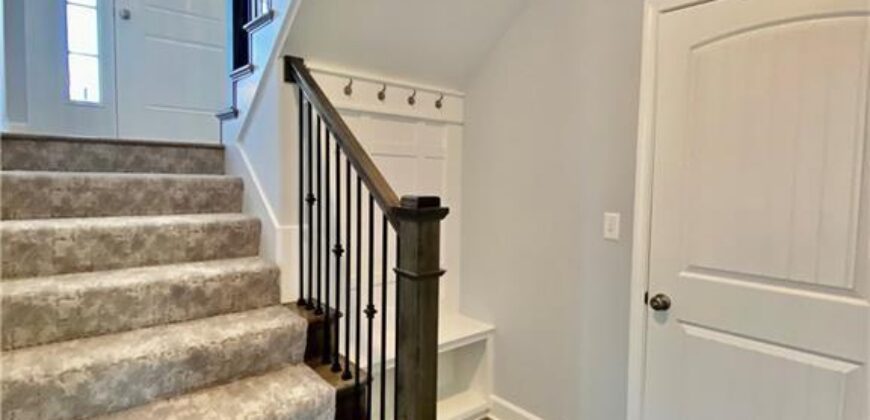 519 Skyview Lane, Liberty, MO 64068