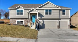 519 Skyview Lane, Liberty, MO 64068