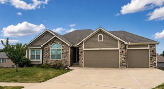 601 Englewood Drive, Kearney, MO 64060