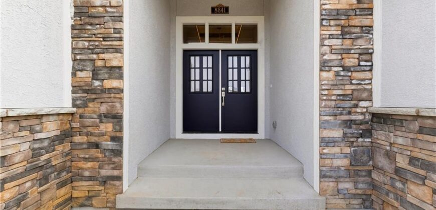8841 N KENTUCKY Avenue, Kansas City, MO 64157