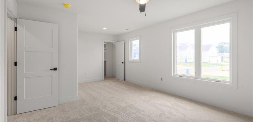 2331 NW Palisades Drive, Riverside, MO 64150