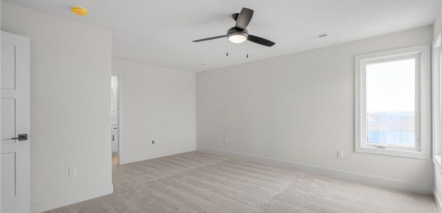 2331 NW Palisades Drive, Riverside, MO 64150