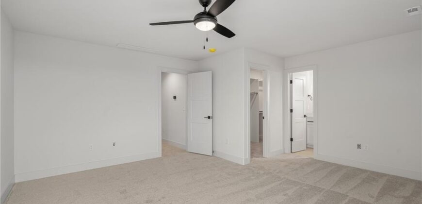 2331 NW Palisades Drive, Riverside, MO 64150