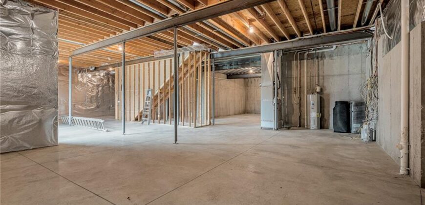 2331 NW Palisades Drive, Riverside, MO 64150