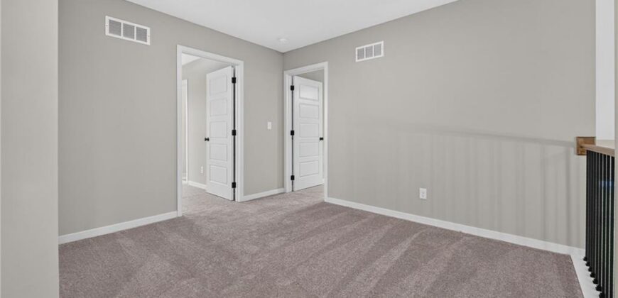 8003 NE 77th Street, Kansas City, MO 64158