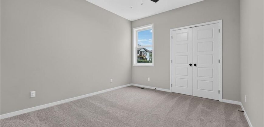 8003 NE 77th Street, Kansas City, MO 64158