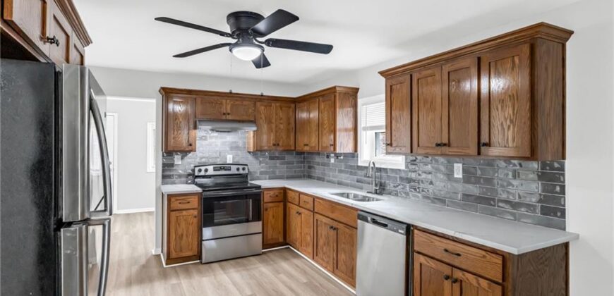 115 W 1st Street, Farley, MO 64028