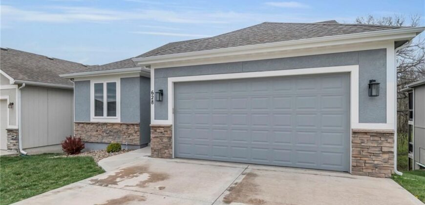 628 NW 110th Street, Kansas City, MO 64155