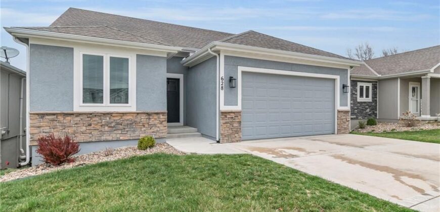 628 NW 110th Street, Kansas City, MO 64155