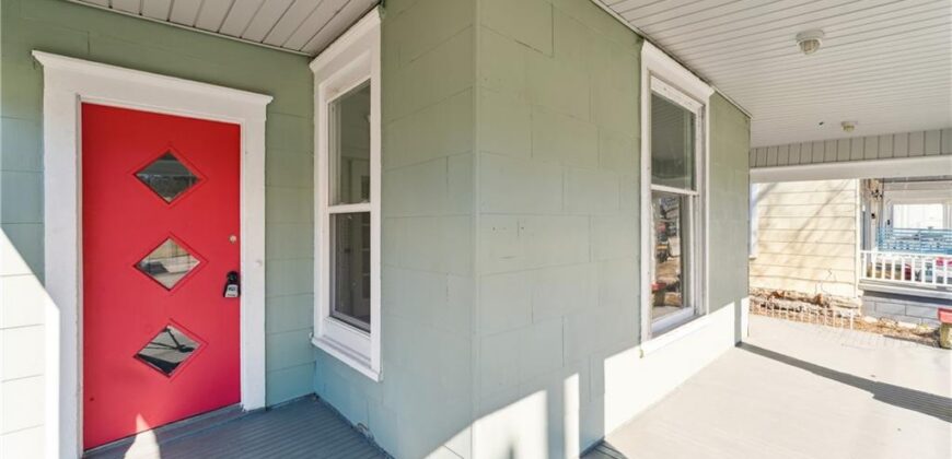 426 Benton Avenue, Excelsior Springs, MO 64024