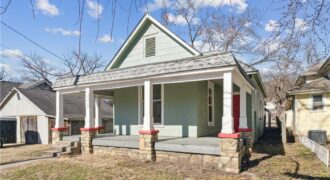 426 Benton Avenue, Excelsior Springs, MO 64024