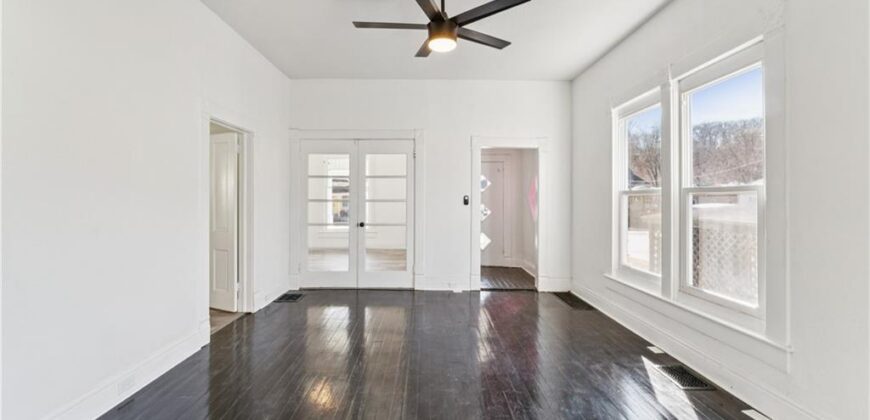 426 Benton Avenue, Excelsior Springs, MO 64024