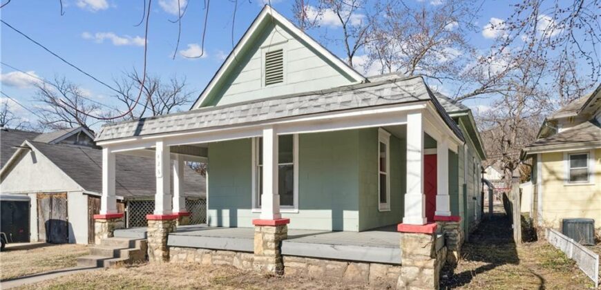 426 Benton Avenue, Excelsior Springs, MO 64024
