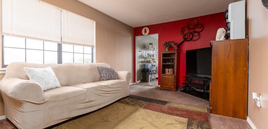 5321 NW 87th Court, Kansas City, MO 64154