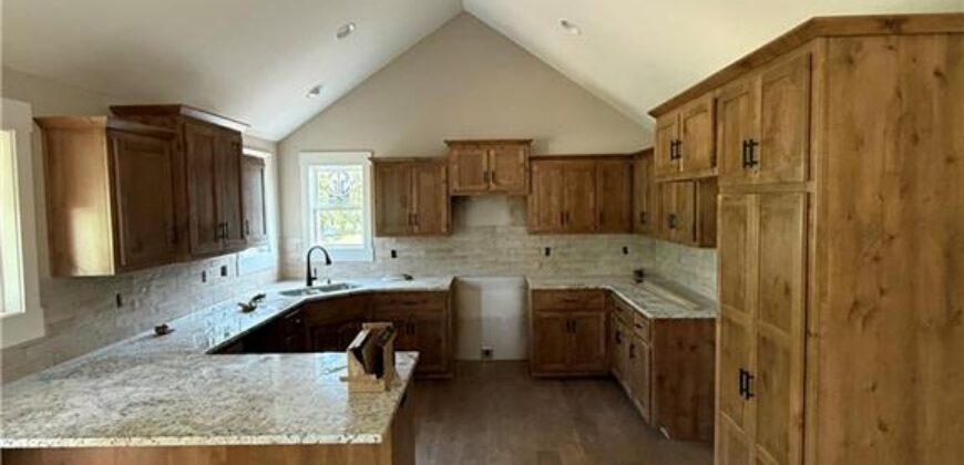 12408 Morgan Street, Excelsior Springs, MO 64024