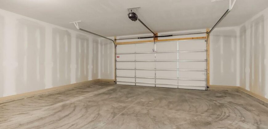 1600 Cottonwood Creek Avenue, Kearney, MO 64060