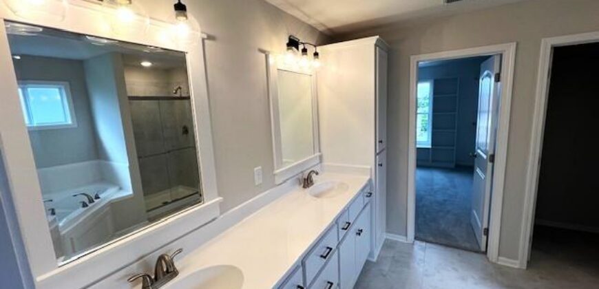 8977 NE 99th Street, Kansas City, MO 64157