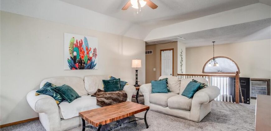 8820 NE 110th Street, Kansas City, MO 64157
