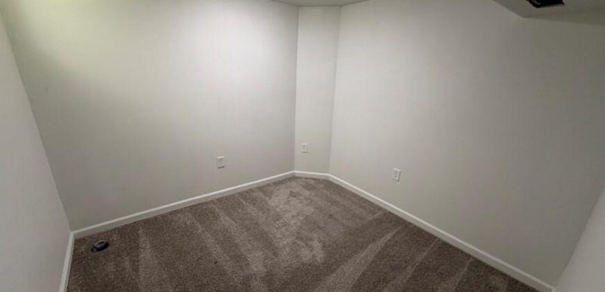 917 NE 108th Terrace, Kansas City, MO 64155