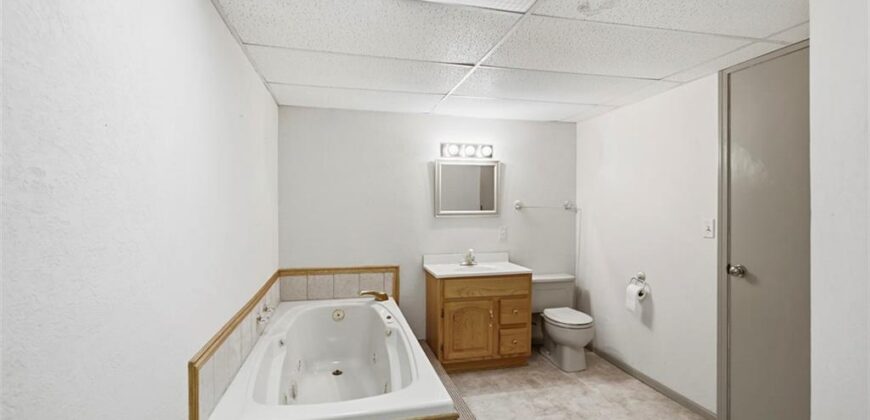 12900 NW 145th Street, Platte City, MO 64079