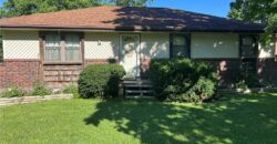 6740 SE Horseshoe Drive, Holt, MO 64048