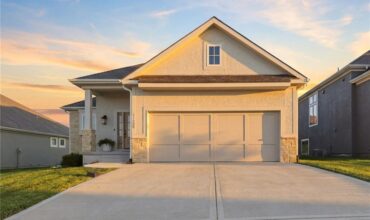 11229 Brome Drive, Kearney, MO 64060