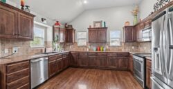 1913 White Tail Lane, Liberty, MO 64068