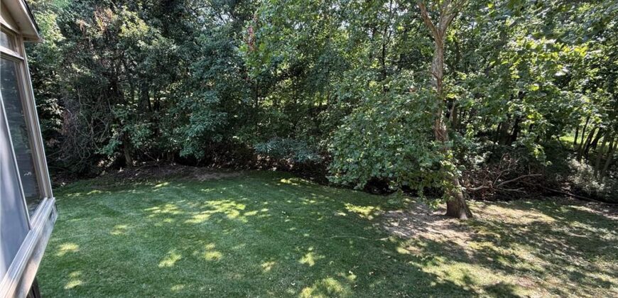 6001 78th Court, Kansas City, MO 64151