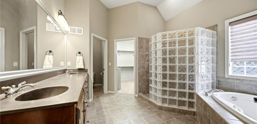 10306 North Brooklyn Avenue, Kansas City, MO 64155