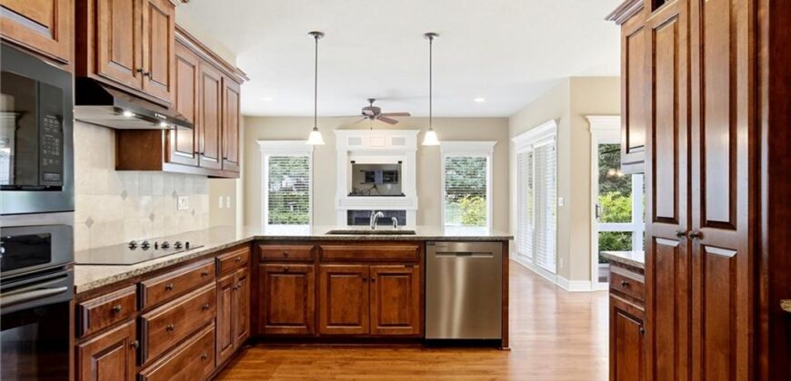 10306 North Brooklyn Avenue, Kansas City, MO 64155