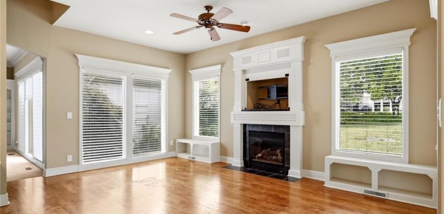 10306 North Brooklyn Avenue, Kansas City, MO 64155