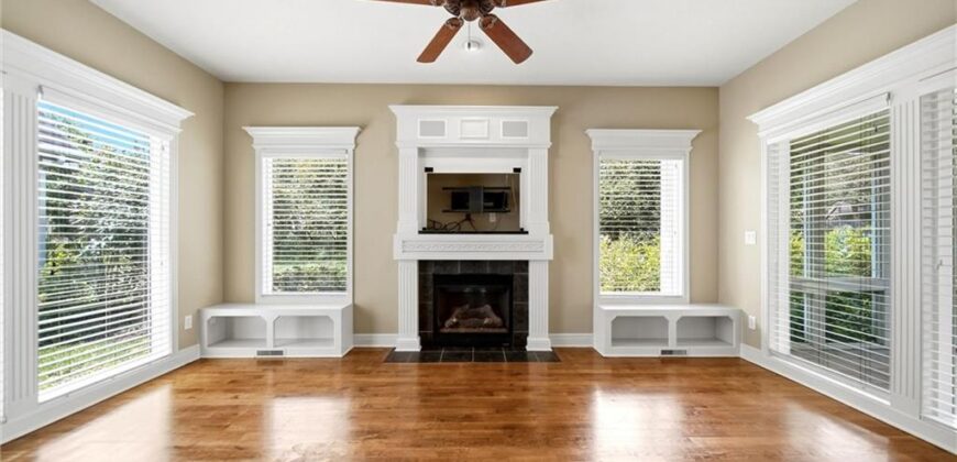 10306 North Brooklyn Avenue, Kansas City, MO 64155