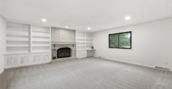 1702 NE Shady Lane Drive, Gladstone, MO 64118